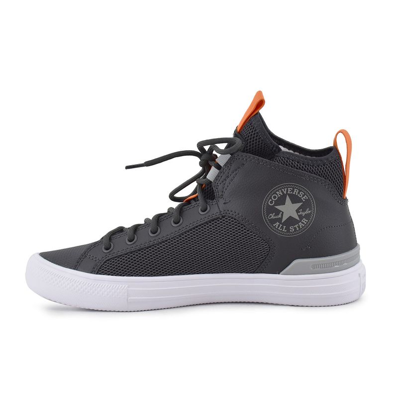 Converse negras hotsell con naranja