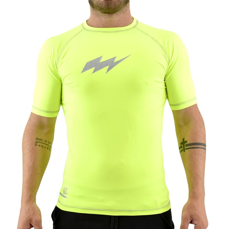 Ropa best sale deportiva flash