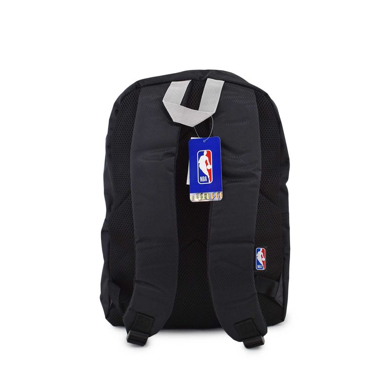 nba_27643NEGRO_2