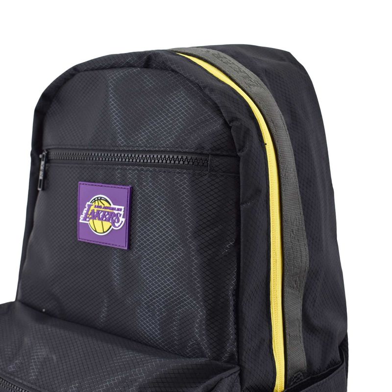 nba_22079NEGRO_2