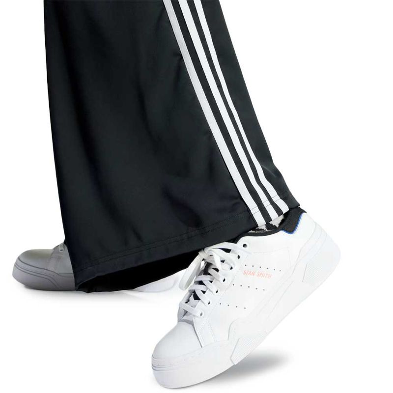 ad_IU2520_3
