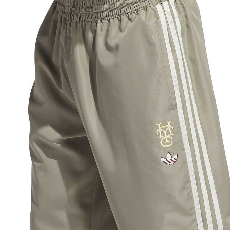 ad_JC5969_2