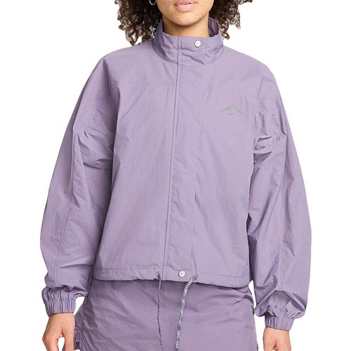 Campera Nike Trail Repel UV