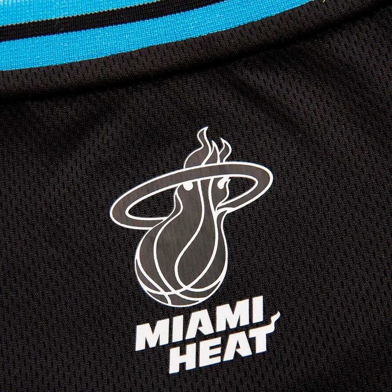 nba_NBAJS524204BK1_2