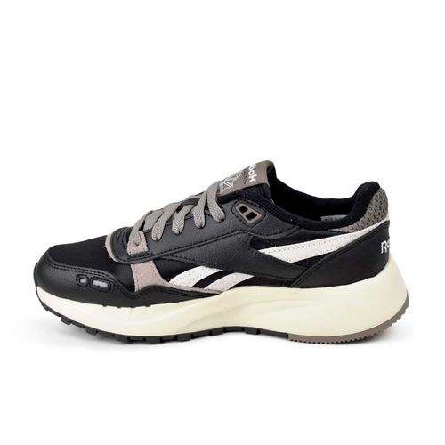 Zapatilla Reebok Classic Leather 2400