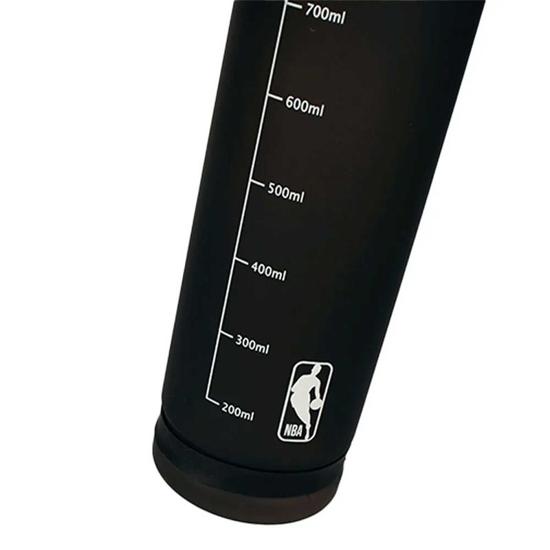 nba_16925NEGRO_3