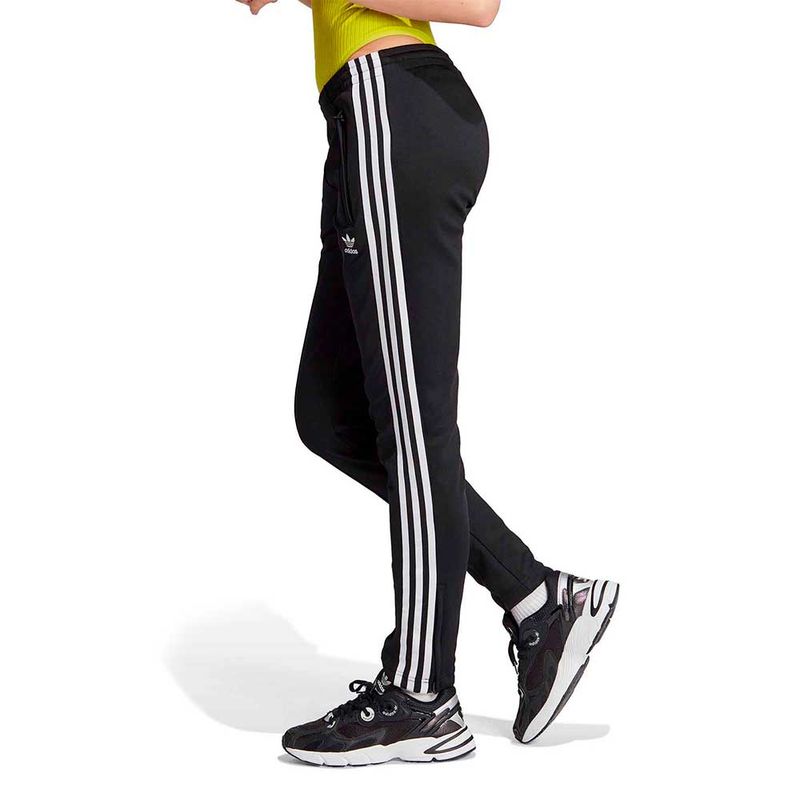 ad_IK6600_2