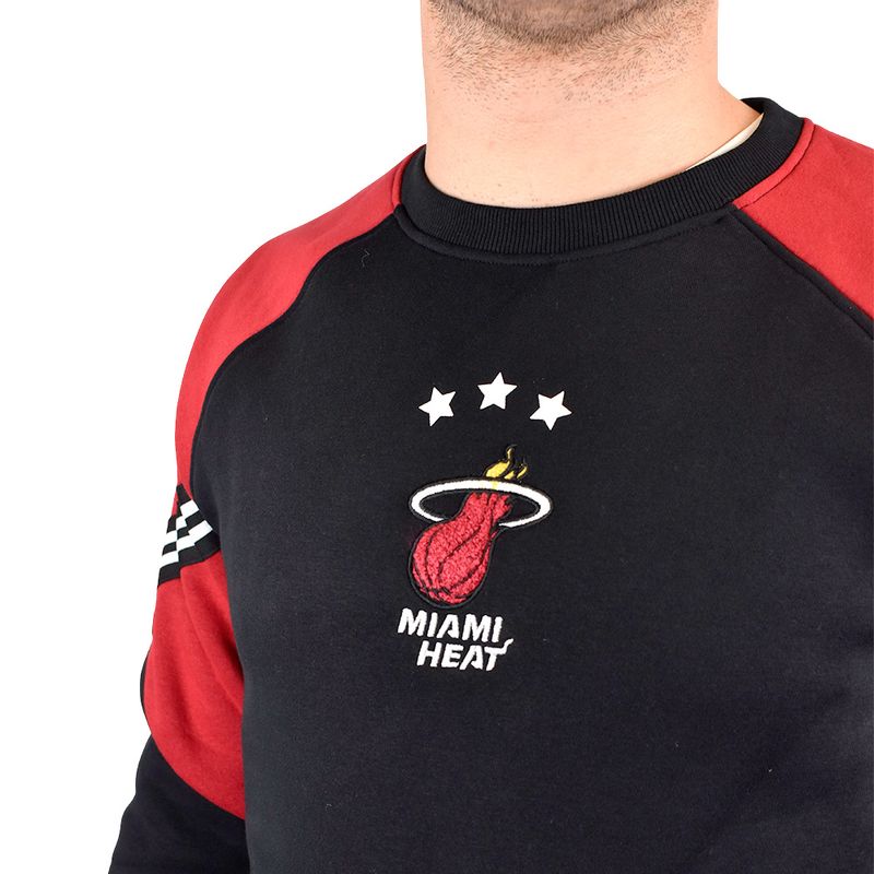 nba_NBASW524103BK2_2