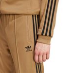 ad_JY1276_3