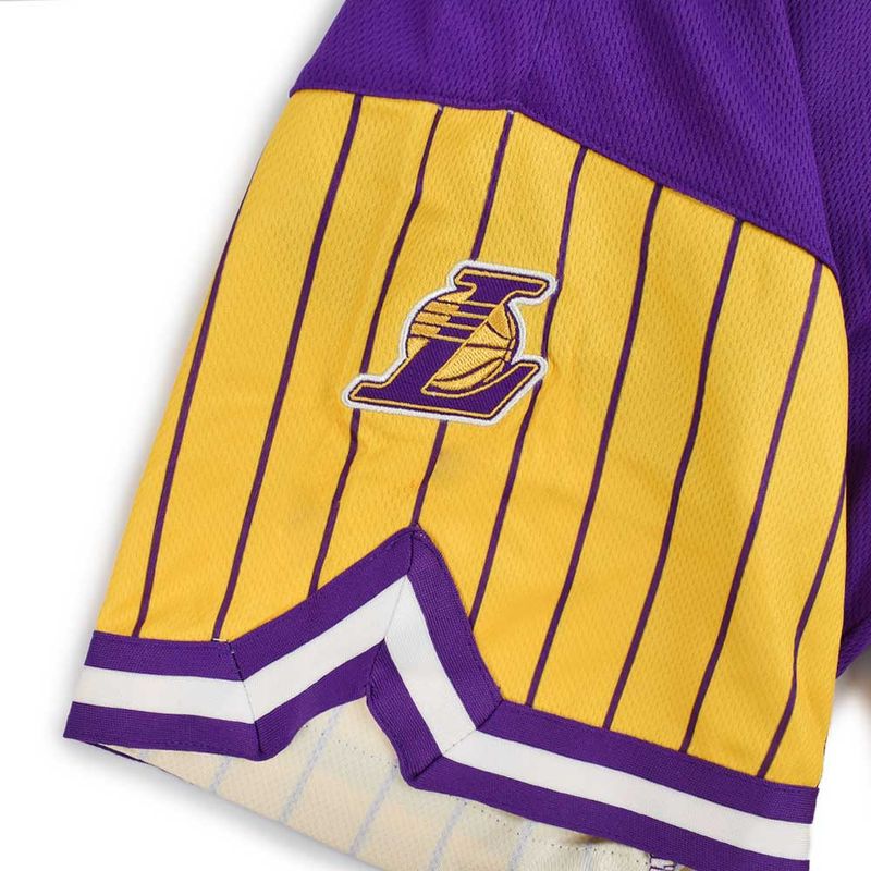 nba_NBASH32205PUR_3