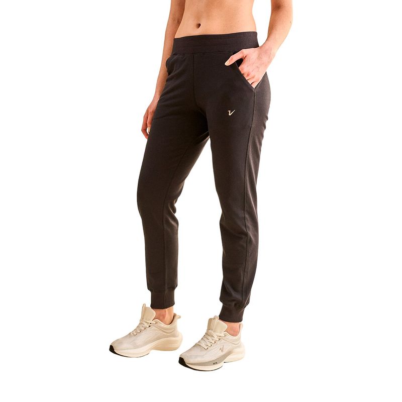 va_8956NEGRO