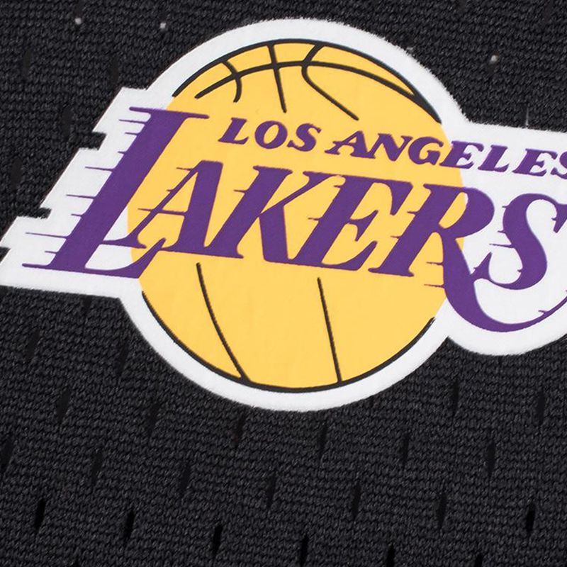 nba_NBPTT525201BK2_4