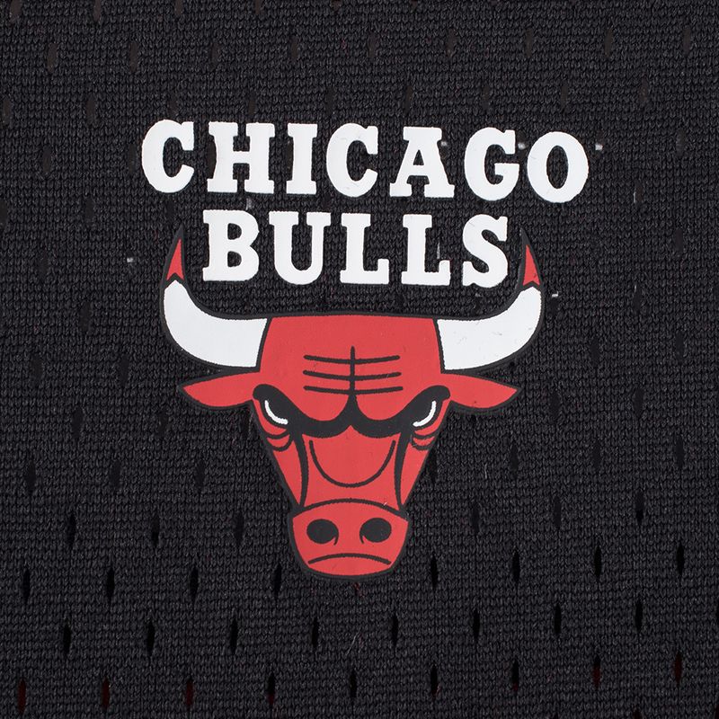 nba_NBPTT525201BK3_4