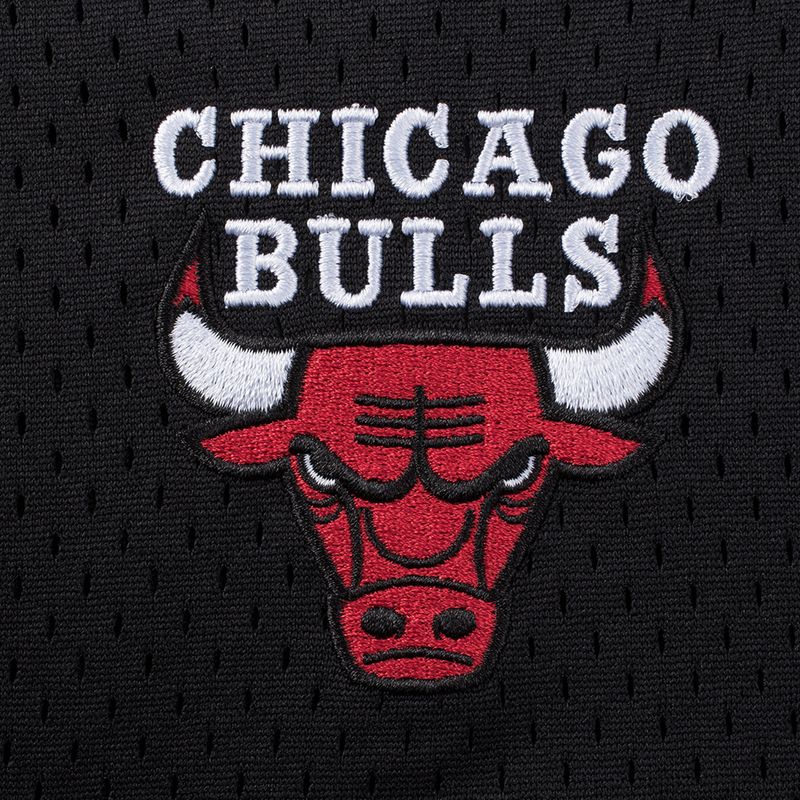 nba_NBASH525201BK1_2