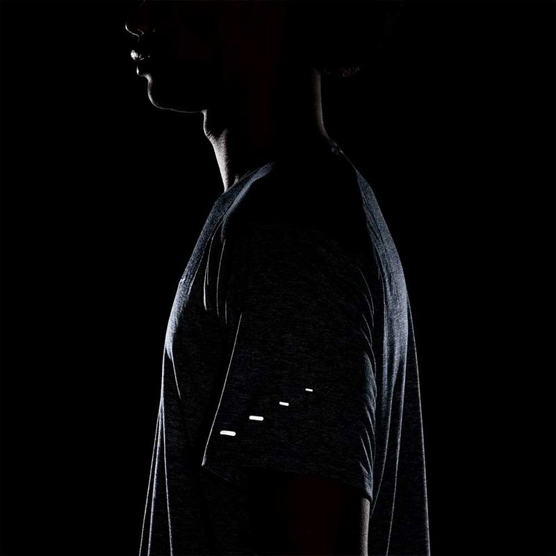 ni_HV5203437_5