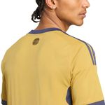 ad_JJ4281_2