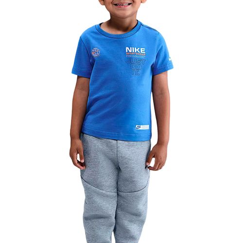 Remera Nike Sportswear Globe Niño