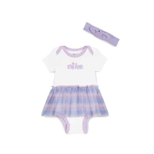 Conjunto Nike Sunny Swoosh Bebé