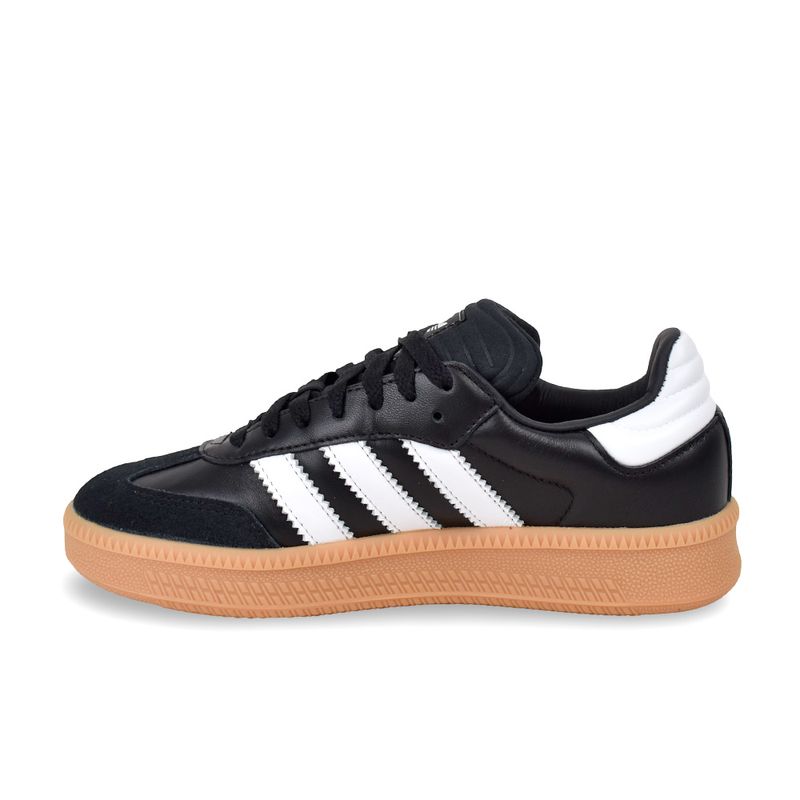 ad_ie1379_1