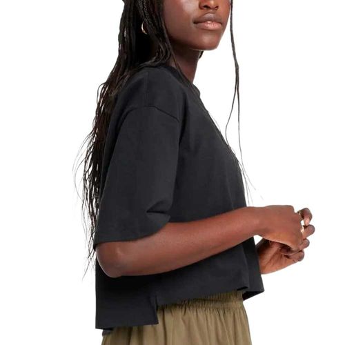 Remera New Balance Logo Oversized